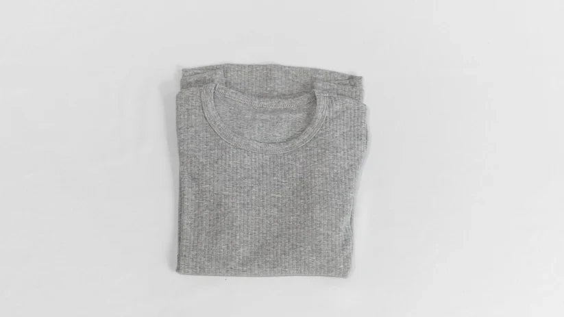 
                  
                    Ribbed Essential Long Tee2.webp
                  
                